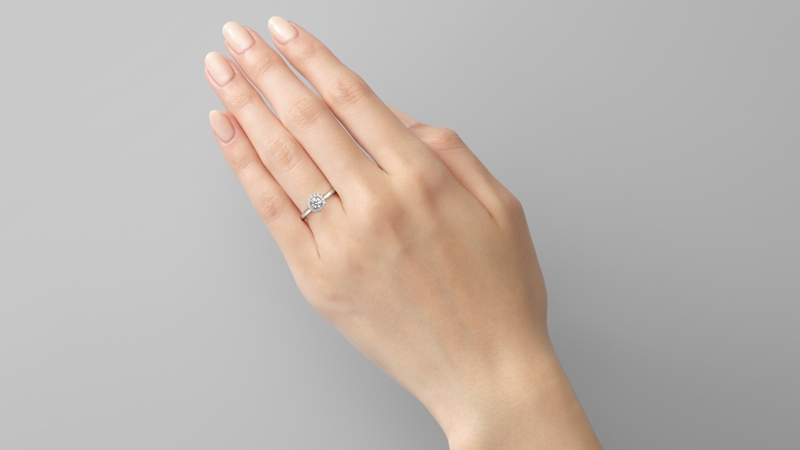 アイプリモ　婚約指輪　0.374ct石ダイヤモンド